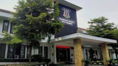 Didesak Posnu, Kejari Banjar Pastikan Kasus Tunjangan DPRD Tetap Bergulir di Tahap Krusial