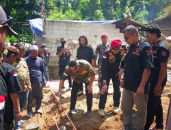 Peletakan Batu Pertama Rutilahu di Simpenan, Bukti Komitmen GRIB Jaya Kabupaten Sukabumi untuk Rakyat