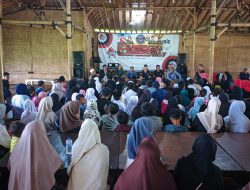 Lebaran Anak Yatim 10 Muharram, Ketua Grib Jaya Kabupaten Sukabumi Santuni dan Makan Bersama Anak Yatim