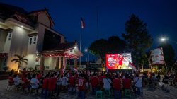 Dukung Timnas Garuda, Pemerintah Kecamatan Cigombong Bersama Warga Adakan Nobar