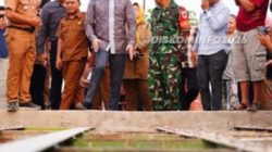 Bupati Lucky Hakim Tinjau Pembangunan Jembatan Kali Perak Desa Jatimunggul, Permudah Akses Petani