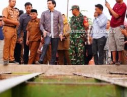 Bupati Lucky Hakim Tinjau Pembangunan Jembatan Kali Perak Desa Jatimunggul, Permudah Akses Petani