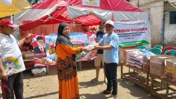 Ringankan Beban Korban Kebakaran, Tina Wiryawati Salurkan Bantuan Kebutuhan Pokok