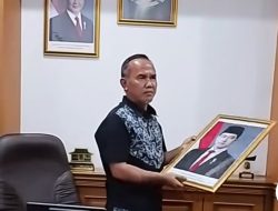 Gibran Dicopot dari Dinding Ruangan, Wakil Ketua DPRD Sukabumi: Saya Merasa Malu
